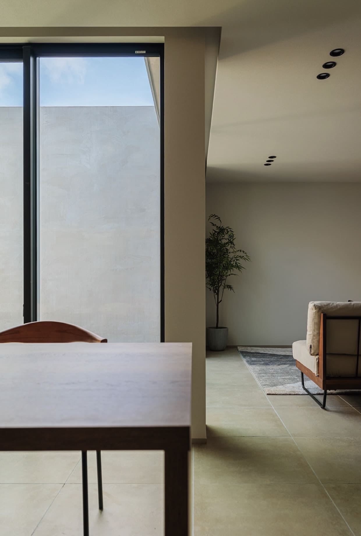 MONUMENT|WORKS|Kibaco PREMIUM