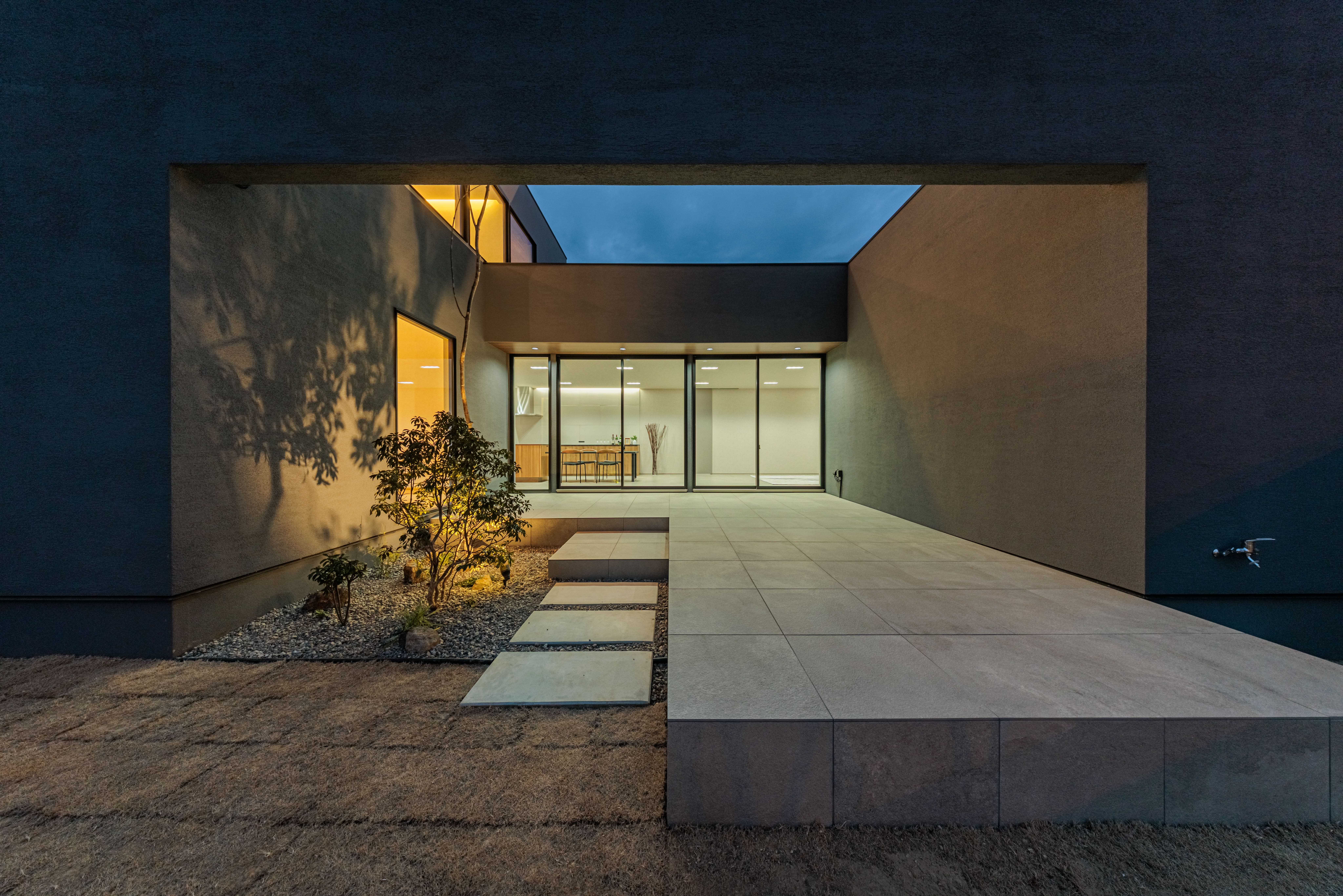 THE GREAT HOUSE|WORKS|Kibaco PREMIUM