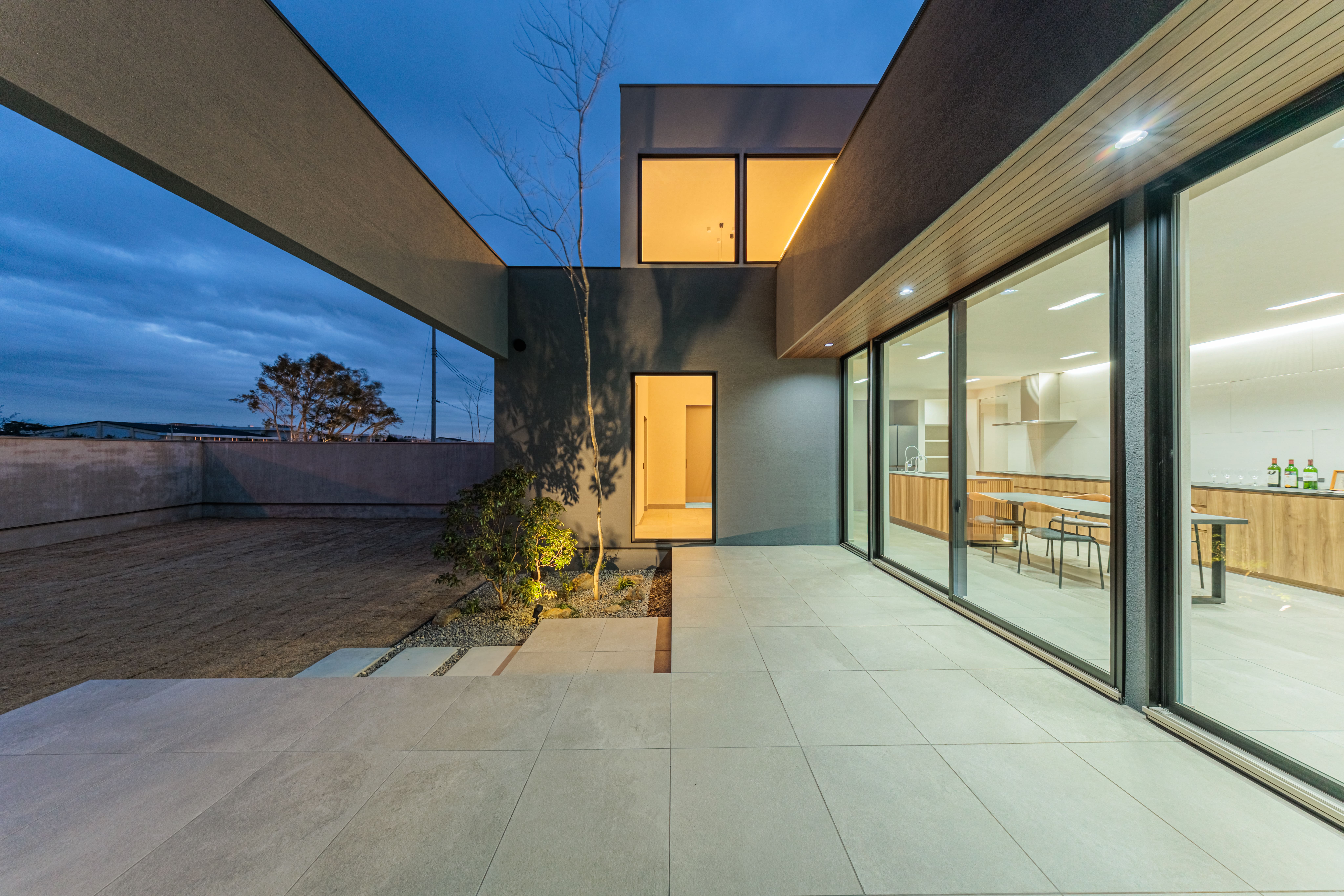 THE GREAT HOUSE|WORKS|Kibaco PREMIUM