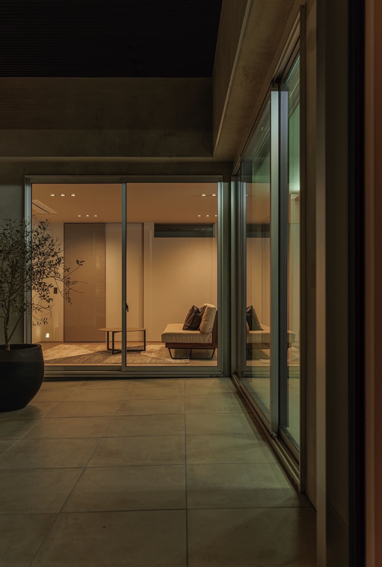MONUMENT|WORKS|Kibaco PREMIUM