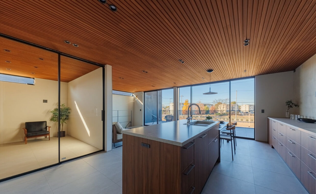 SKY LIVING|WORKS|Kibaco PREMIUM